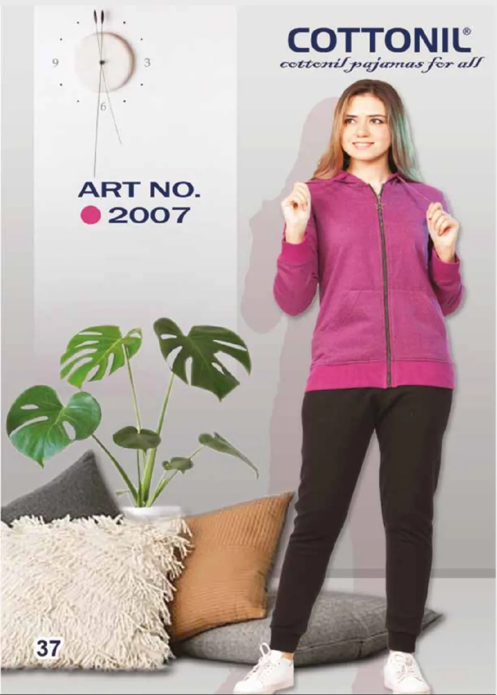 صورة بيجاما حريمي شتوي موديل 2007